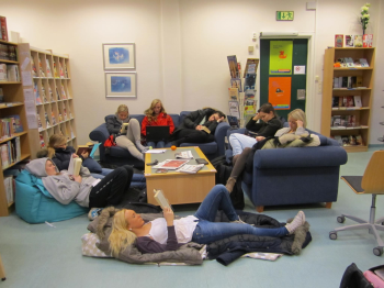 Biblioteket på Vennesla videregående skole